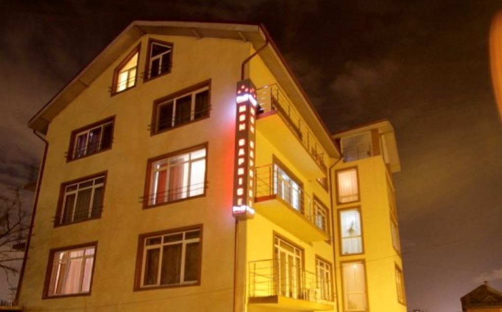 Mon Caprice Hotel Bucarest